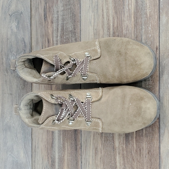 Eddie Bauer Women Suede Wedge Booties Shoes sz 8.5 - Picture 3 of 15